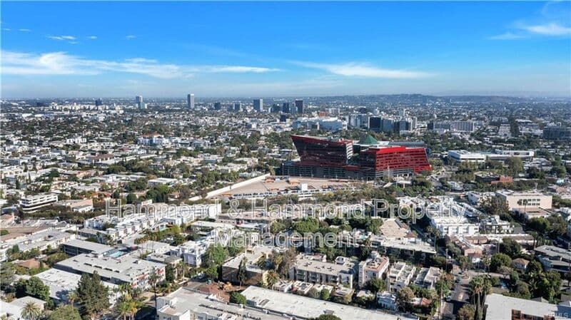 West Hollywood Condo: 970 Palm Ave.