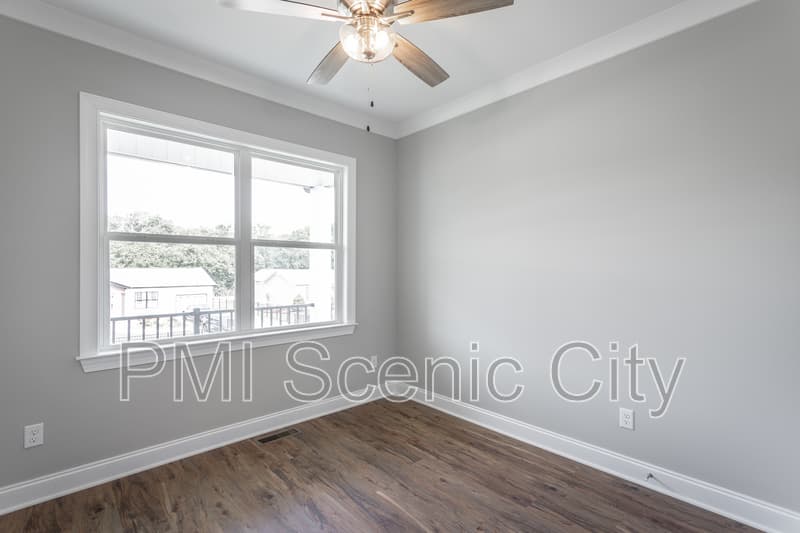 Cleveland House: 2631 Rogers Dr SE
