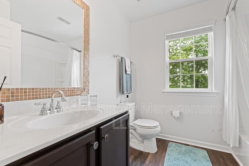 Mays Landing House: 232 Pheasant Run Rd