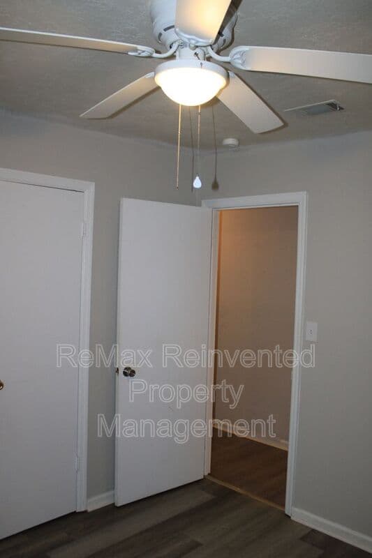 Augusta House: 3109 Jennifer Ct