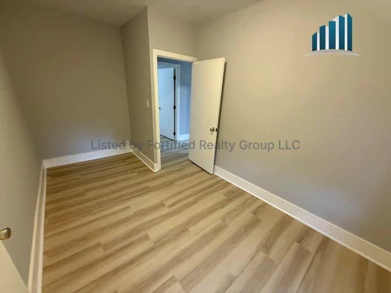Fall River Condo: 25 Palmer St