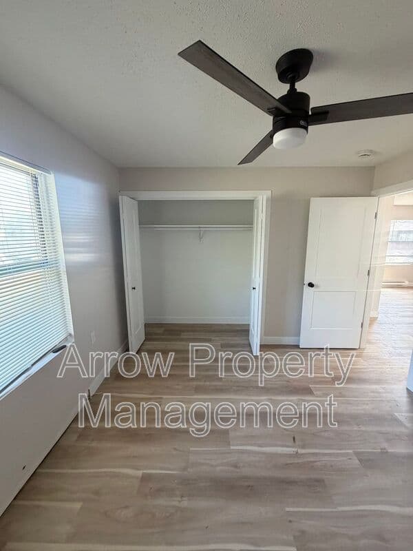 Maryville House: 515 East 7th Street-722-2