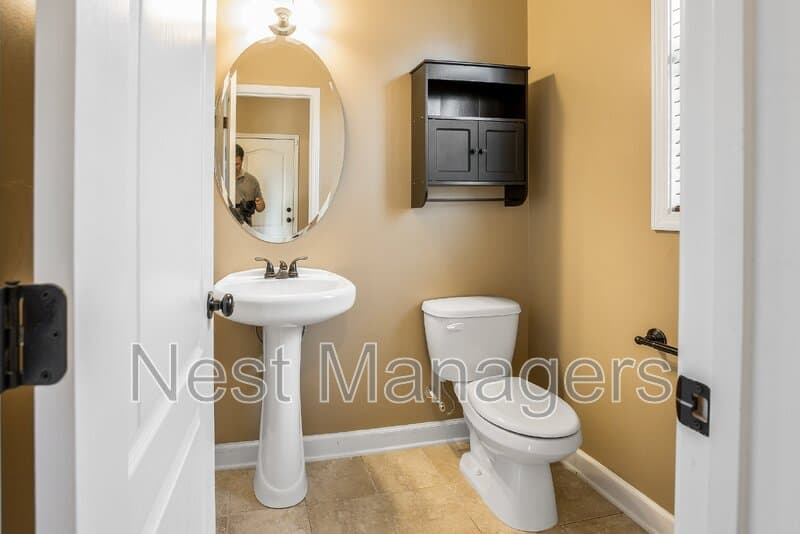 Fayetteville House: 2828 Deepwater Ct.