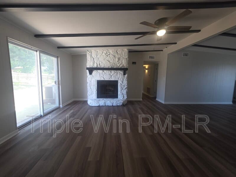 Jacksonville House: 1516 Gregory St