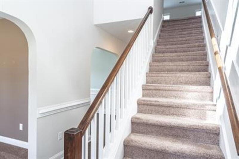 Cameron House: 655 North Prince Henry Way