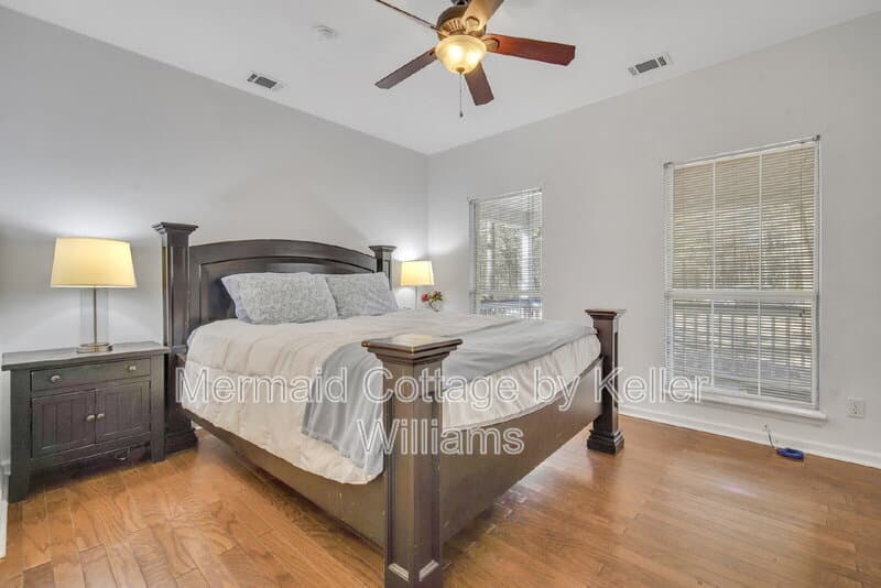 Ladys Island House: 19 LeMoyne Drive