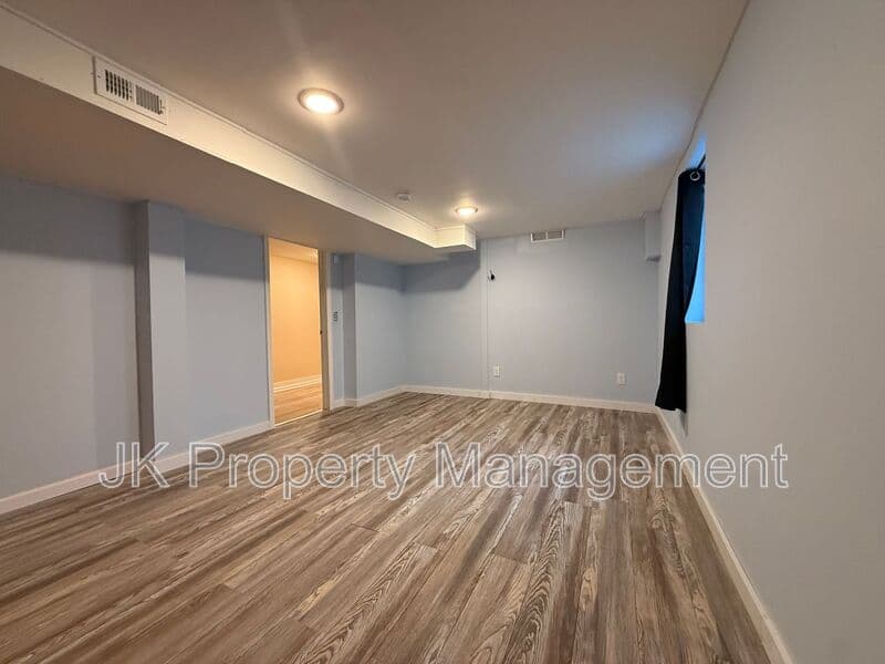 Great Falls House: 3209 5th Ave S