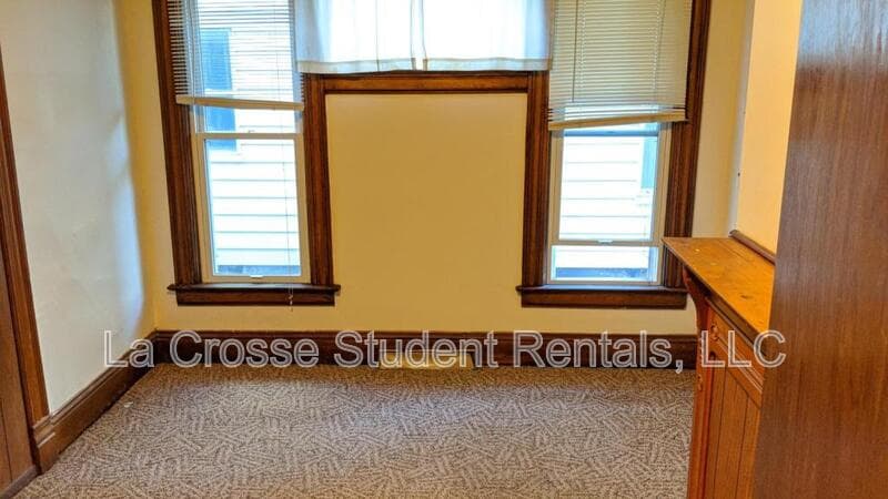 La Crosse Condo: 904 Vine Street