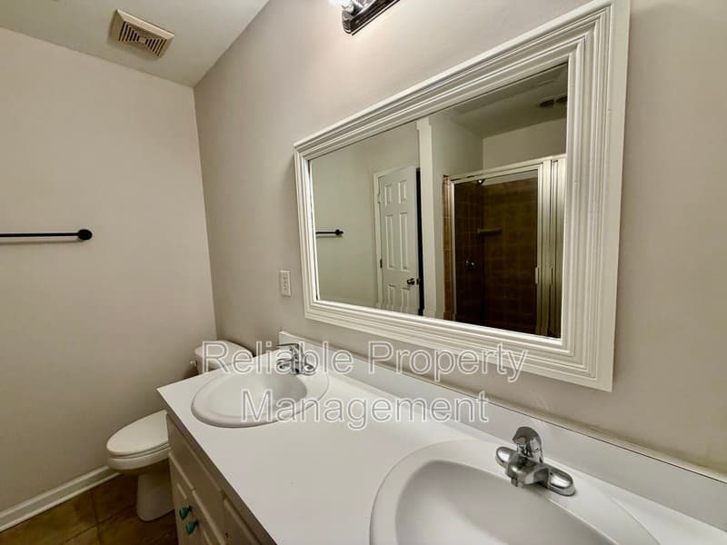 Clayton Townhome: 107 W Moss Creek Dr