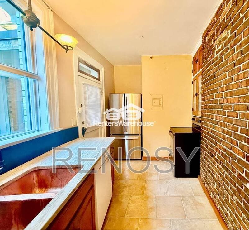 Des Moines Condo: 669 17th Street