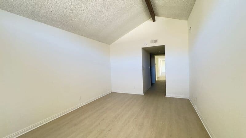 Glendora House: 906 Ashworth Pl