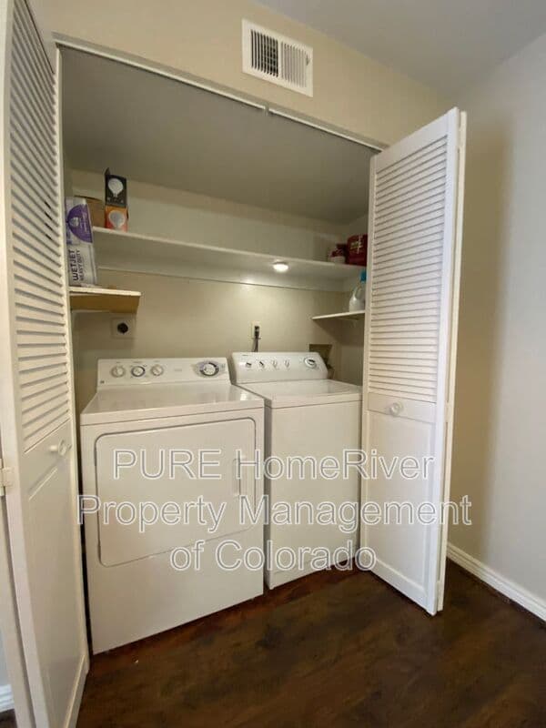 Lakewood Condo: 429 Wright St