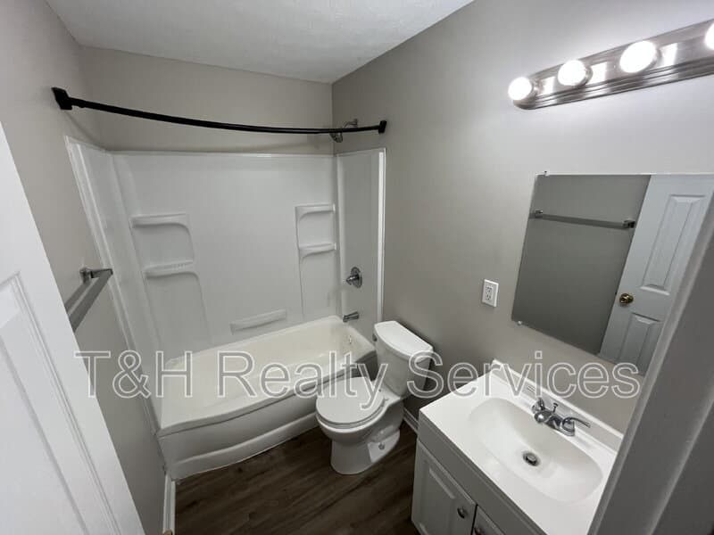 Indianapolis House: 3831 Bennett Drive