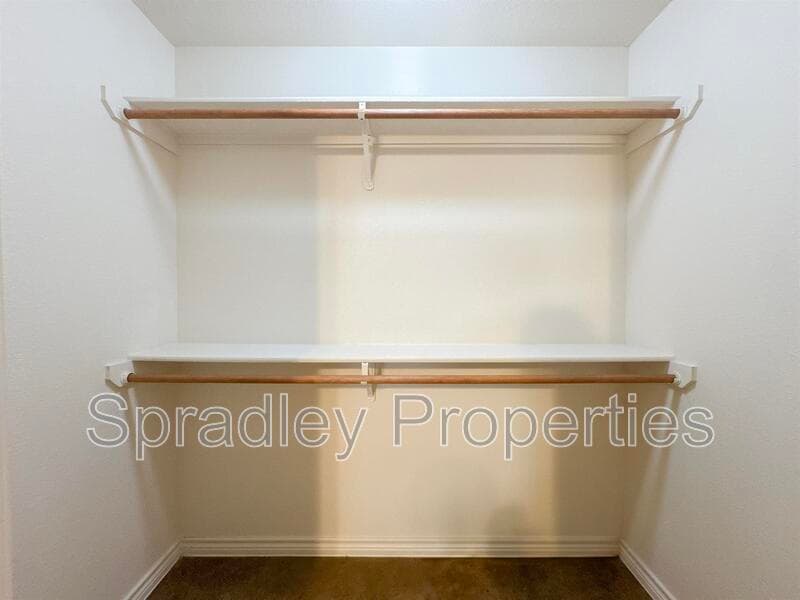 Belton Condo: 1562 Vani Ct