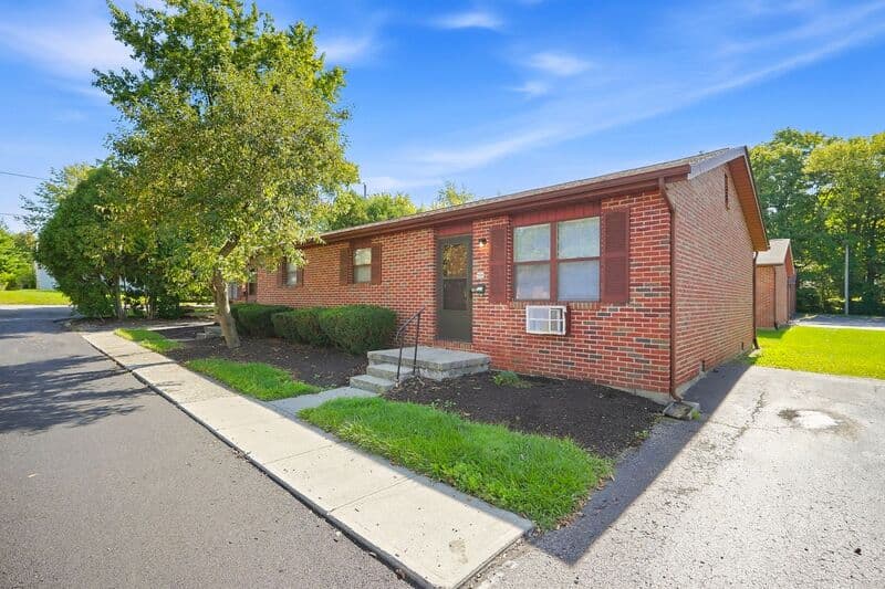 London House: 205 N Madison Road