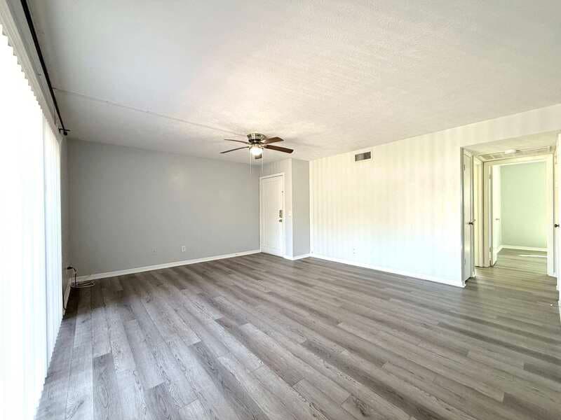 Tampa Condo: 13690 Orange Sunset Drive