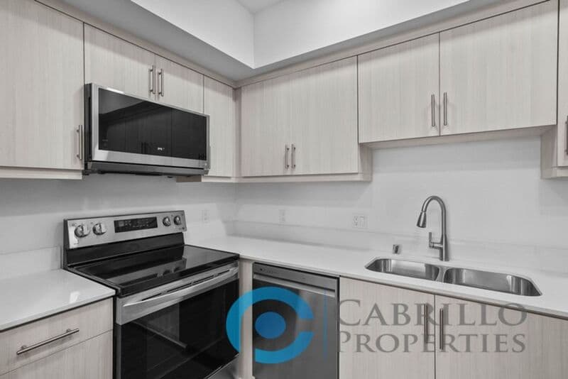 San Diego Apartment: 2724 El Cajon Blvd