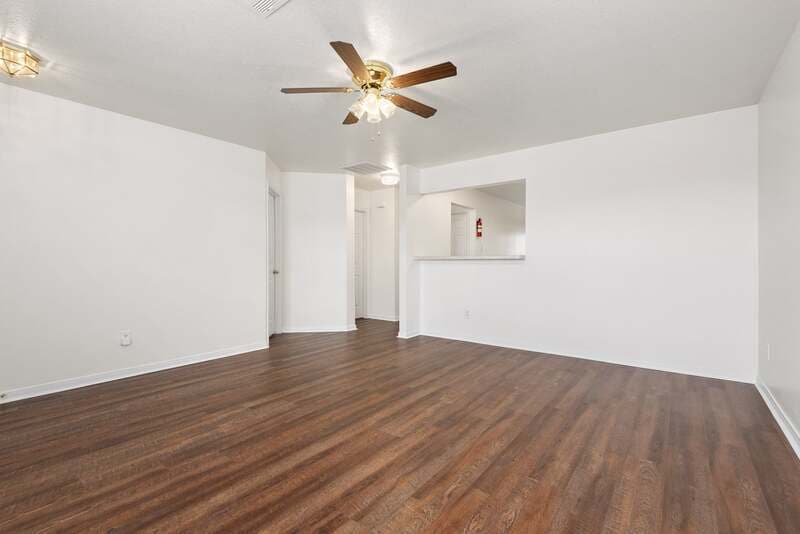 Dickinson Townhome: 2147 Aruba Calle