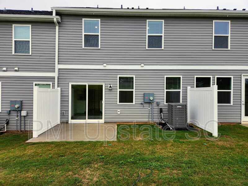 Spartanburg Townhome: 1283 Westgate Vlg Dr