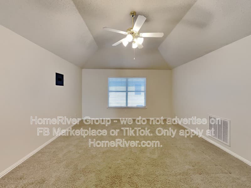 Frisco House: 10446 Red Clover Dr
