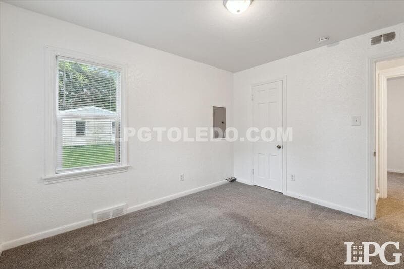 Toledo House: 1109 Turner Ave