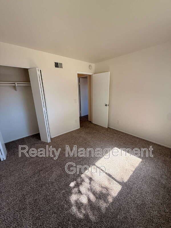 Santee Condo: 9846 Mission Viejo Ct