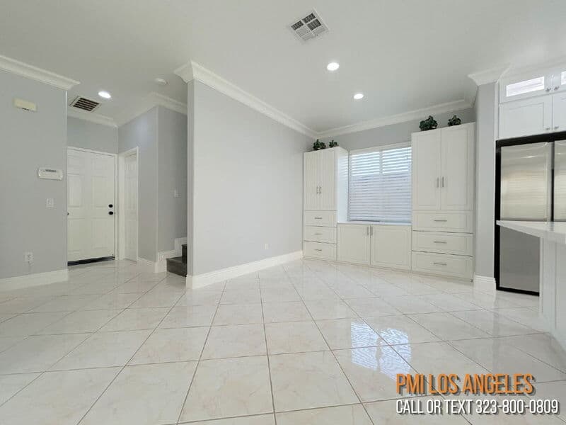 Pacoima House: 12445 Sonoma Drive
