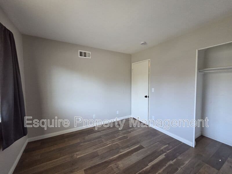 THOUSAND OAKS House: 646 AVENIDA DE LA PLATA