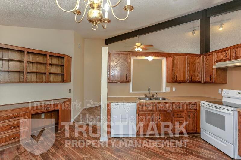 Harker Heights House: 2503 Limestone