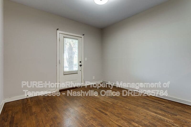 Nashville House: 429 Humphreys Street