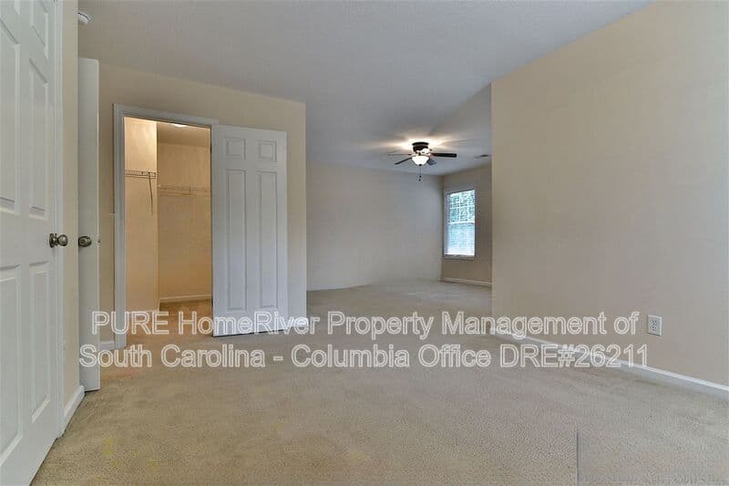 Columbia House: 464 Guard Tower Ln