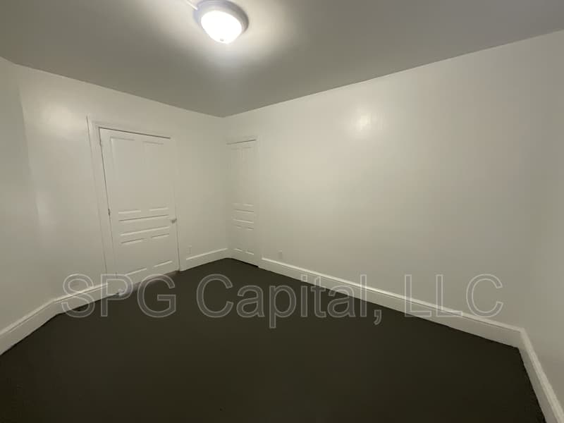 York Condo: 618 Salem Ave, York - 1st Fl