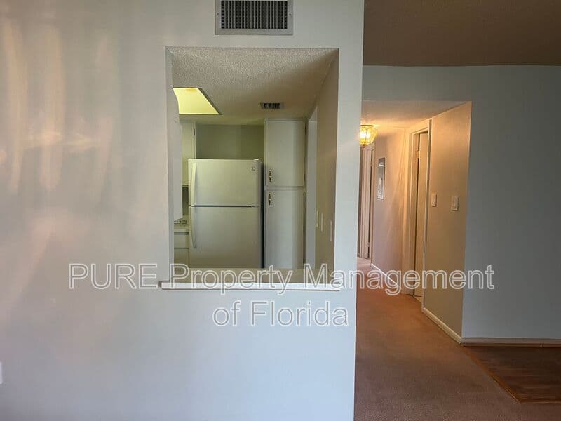 Ocala House: 549 Fairways Drive