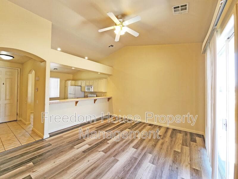 Pahrump Condo: 1051 Red Butte Street