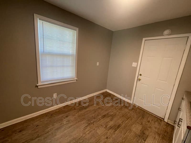 Memphis Condo: 1572 Hanauer St