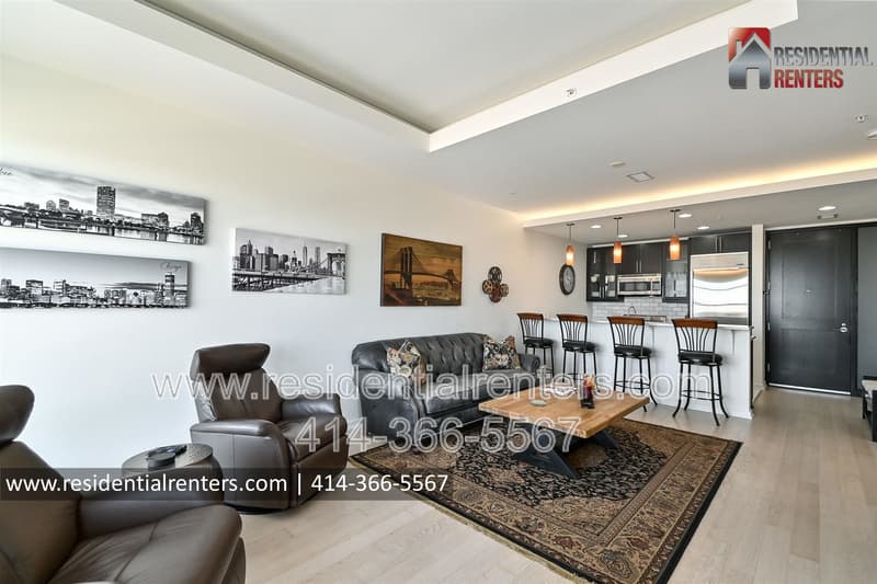 Milwaukee Condo: 1141 N Martin L Jr Dr