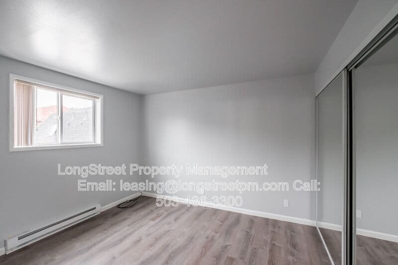 Corvallis Apartment: 115 NW 15th St