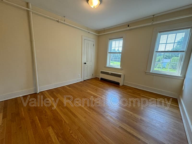 Hadley Condo: 132 Middle Street - 3