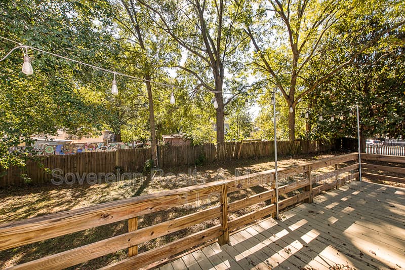 Atlanta House: 568 Stokeswood Ave SE