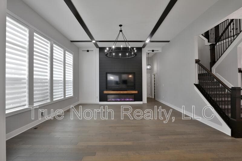 Lewis Center House: 2246 Koester Trace