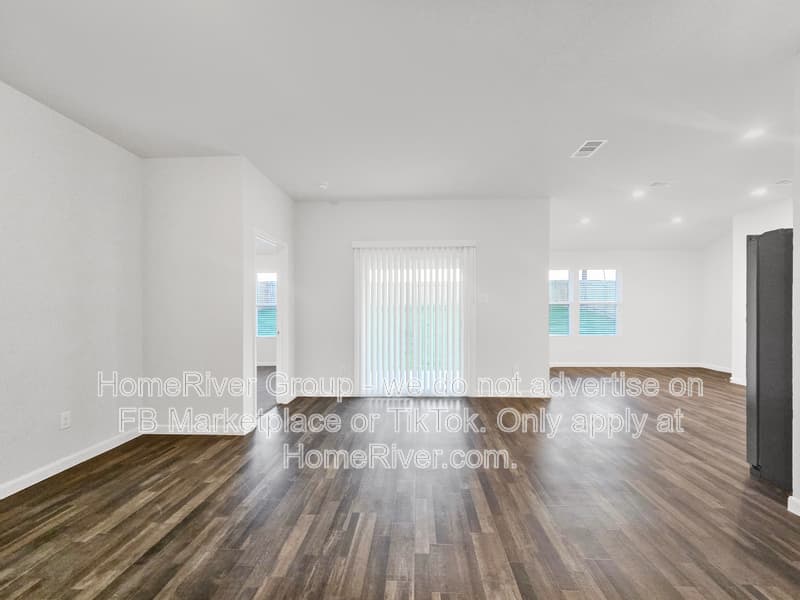 Springtown House: 613 Jameson St