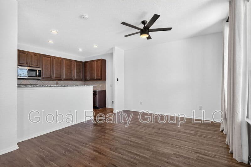 New Braunfels House: 174 Buttercup Bnd
