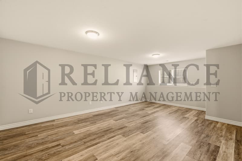 Kechi Condo: 2204 E Quivira St