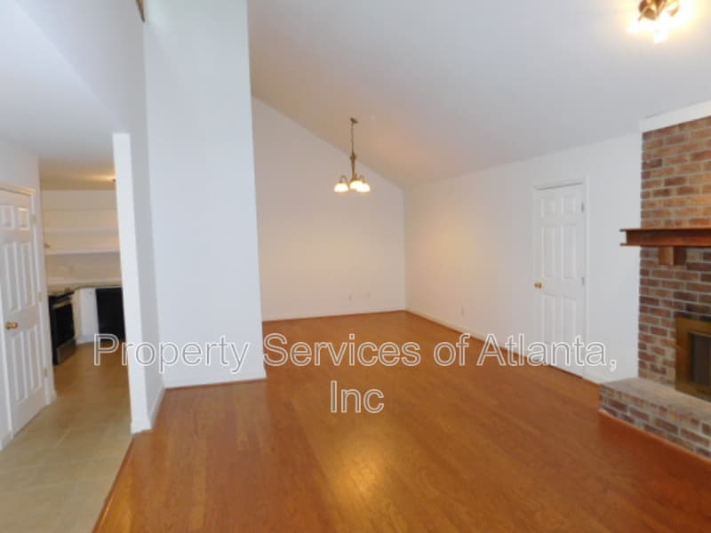 Marietta House: 1710 Pine Rd