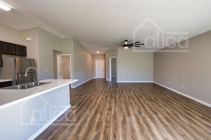 Lehigh Acres House: 2510 14th St Sw