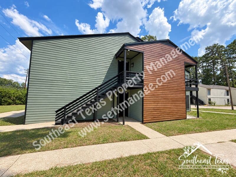Jasper House: 801 W Gibson St