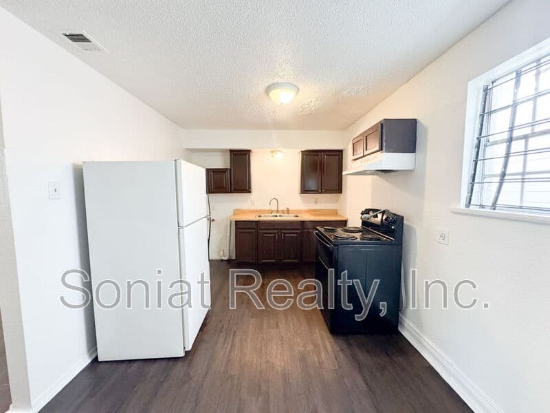 New Orleans Condo: 1342 Elysian Fields Ave