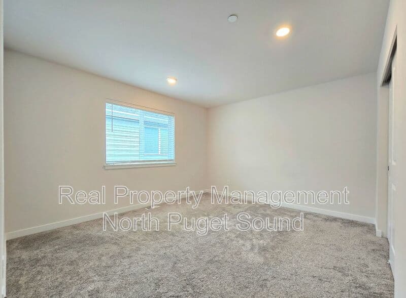Marysville House: 3200 84th Dr NE