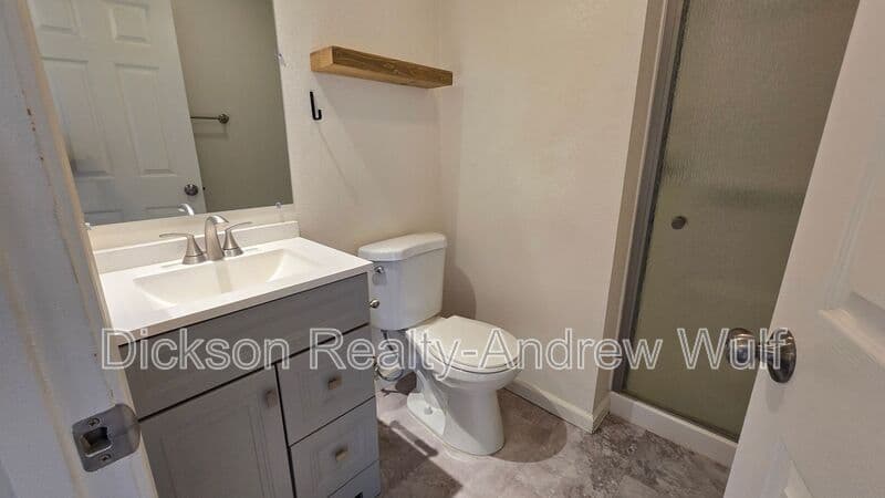 Reno House: 239 Cheney Street