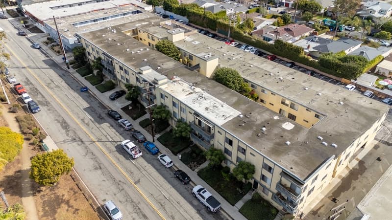 Los Angeles Condo: 12500 Culver Boulevard - 107